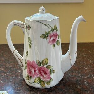 Shelley Rambler Rose China